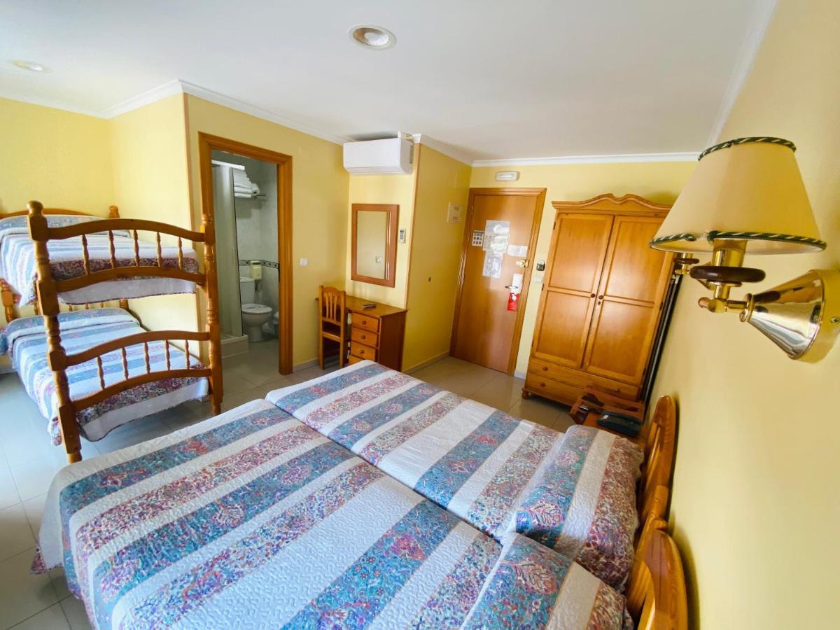 Hostal L'Anfora Denia Exterior foto